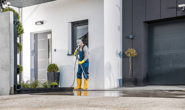 Best Sign and Awning Cleaning  in Freeport, TX